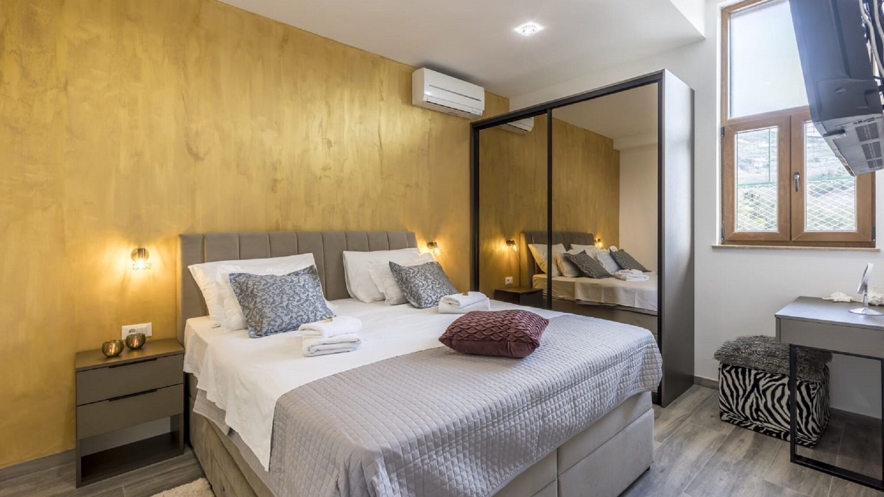 Photo of Bedroom in Solin