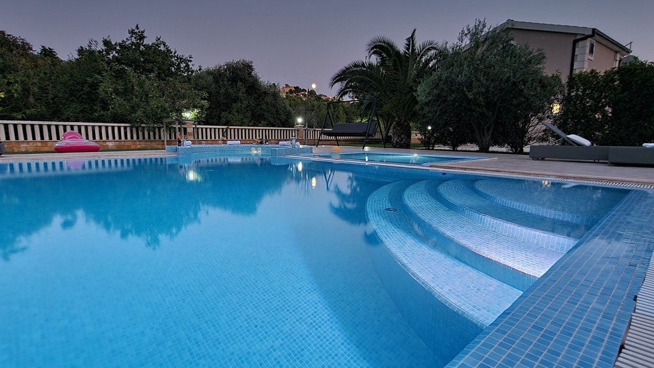 Photo of Outdoor in Solin