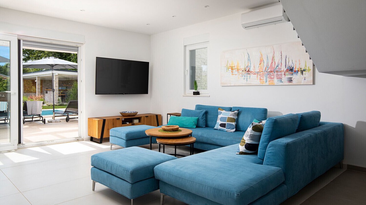 Photo of Livingroom in Jursici