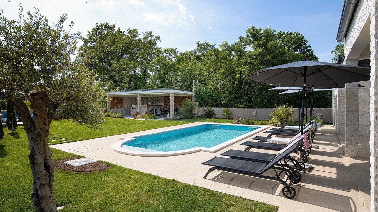 Photo of Outdoor in Jursici