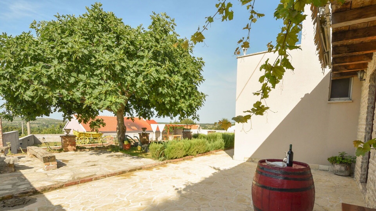 Photo of Others in Benkovac