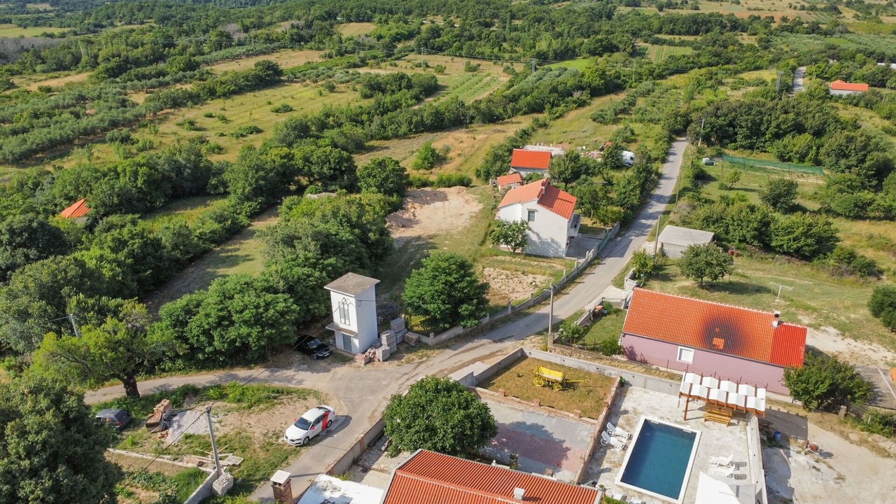 Photo of Others in Benkovac