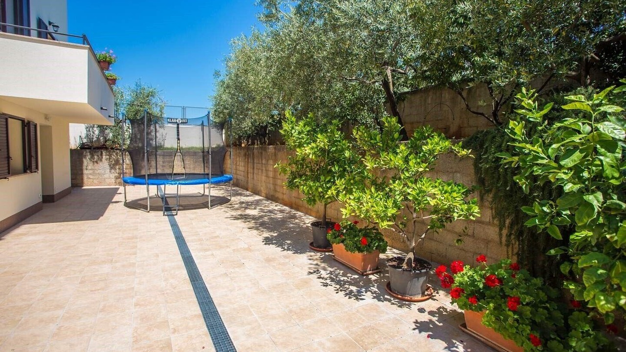 Photo of Patio Balcony in Tar