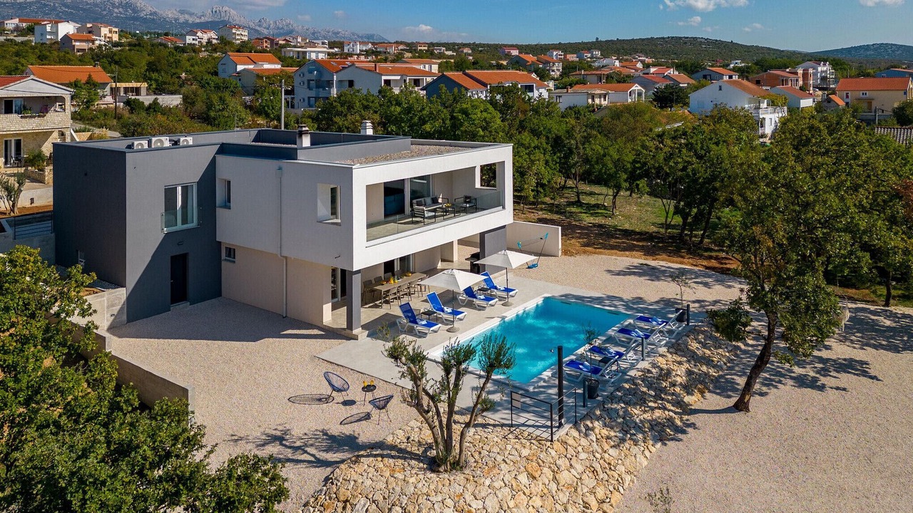 Photo of Outdoor in Maslenica