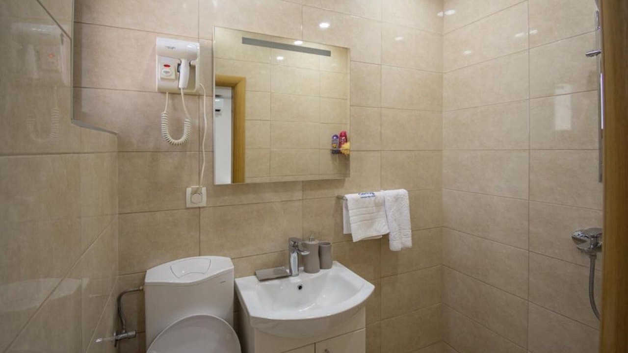 Photo of Bathroom in Trn