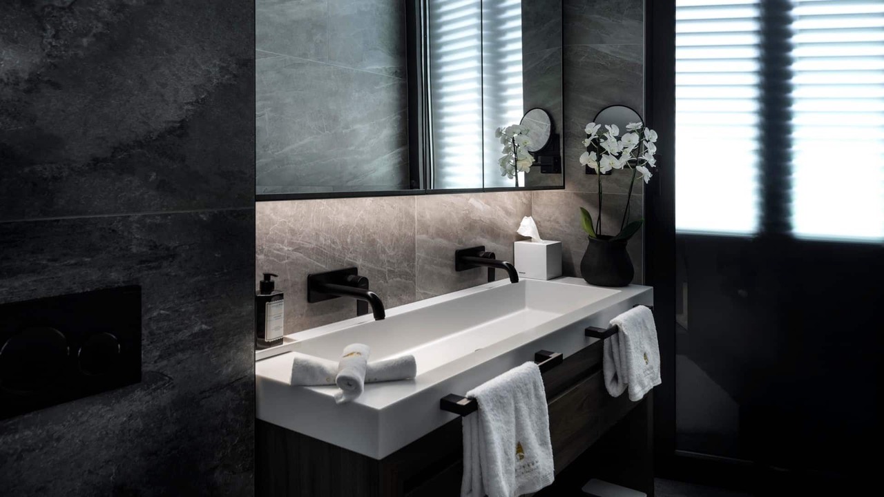 Photo of Bathroom in Cove Murtar