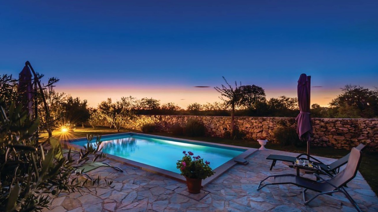 Photo of Outdoor in Oklaj