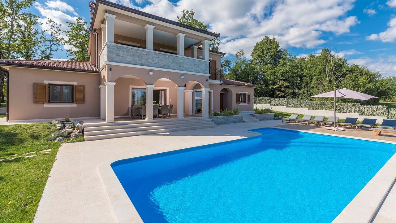 Photo of Outdoor in Pazin