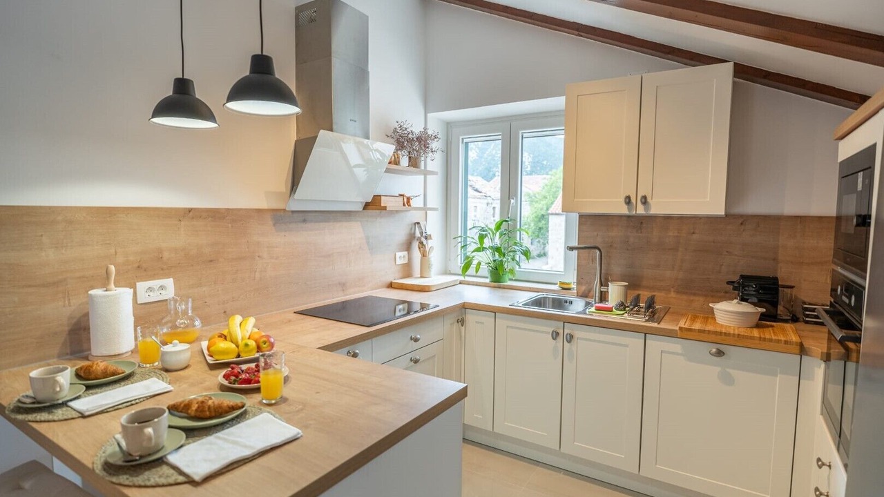 Photo of Kitchen in Mali Ston