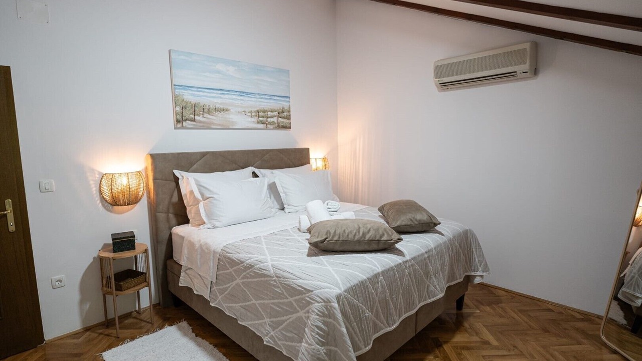 Photo of Bedroom in Mali Ston