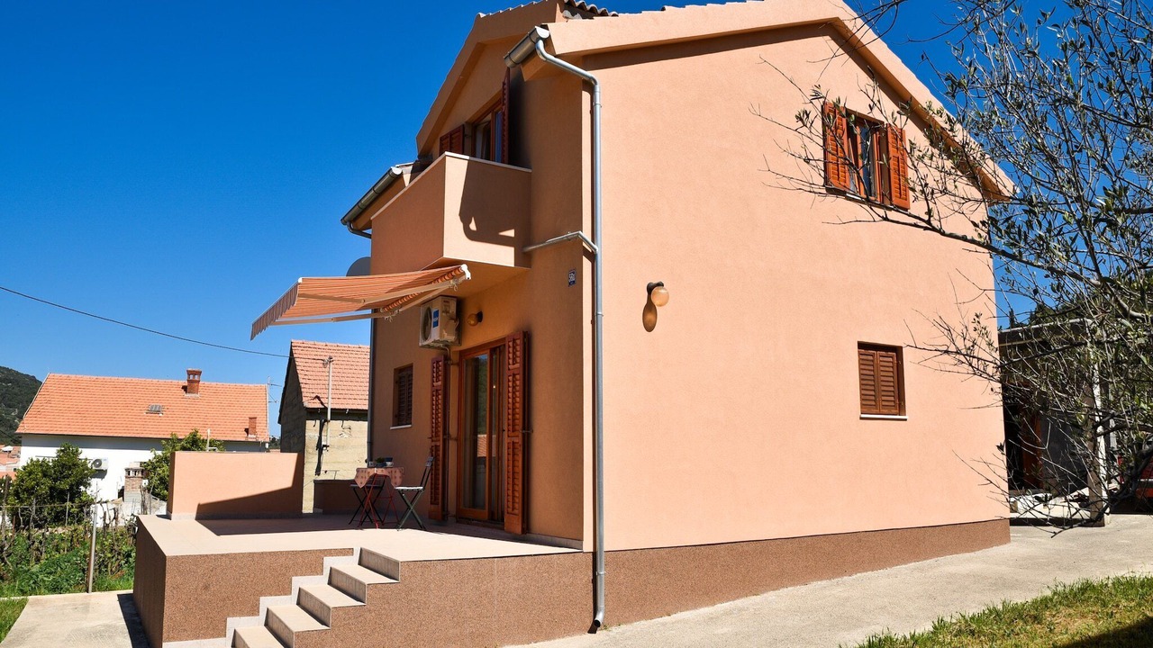 Photo of Outdoor in Veli Iz