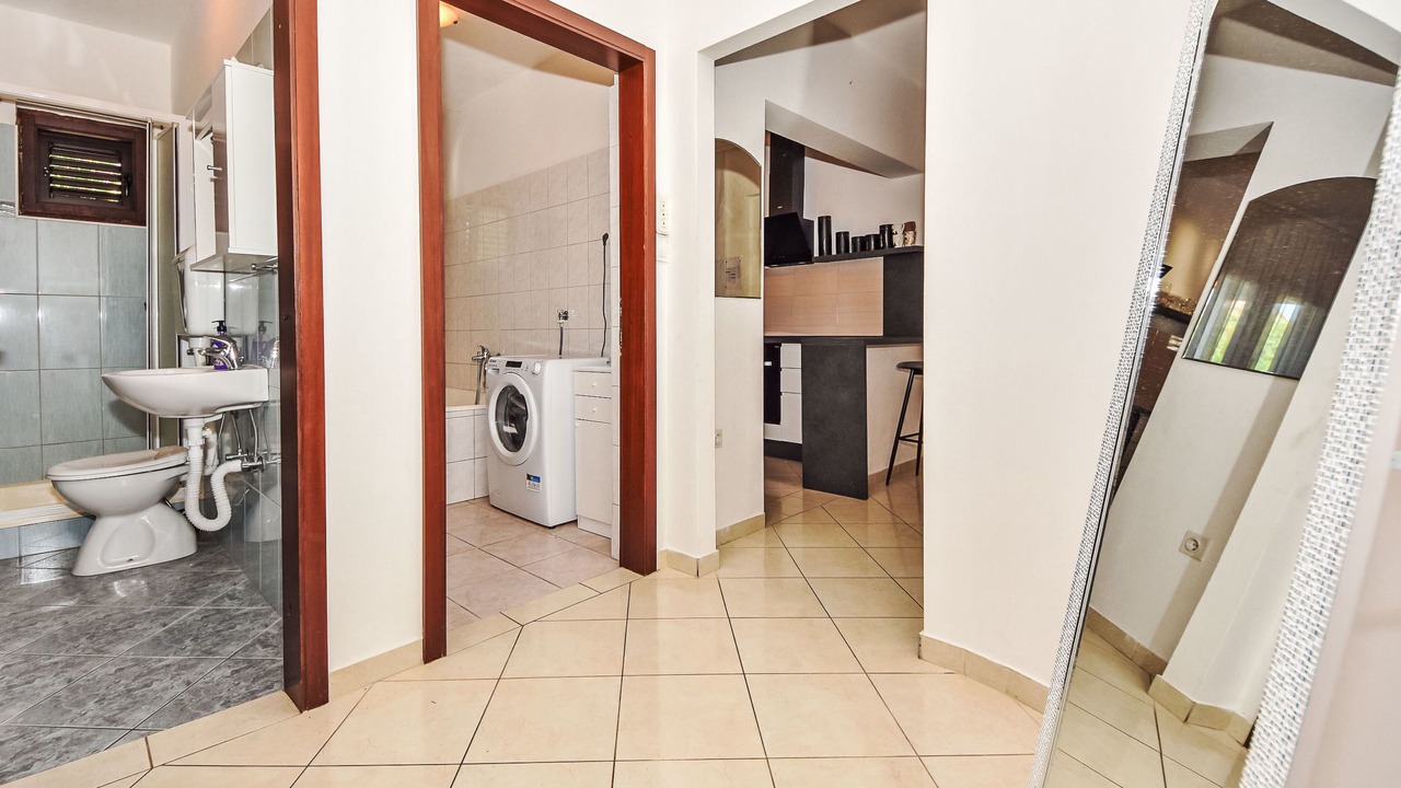 Photo of Bathroom in Sukosan