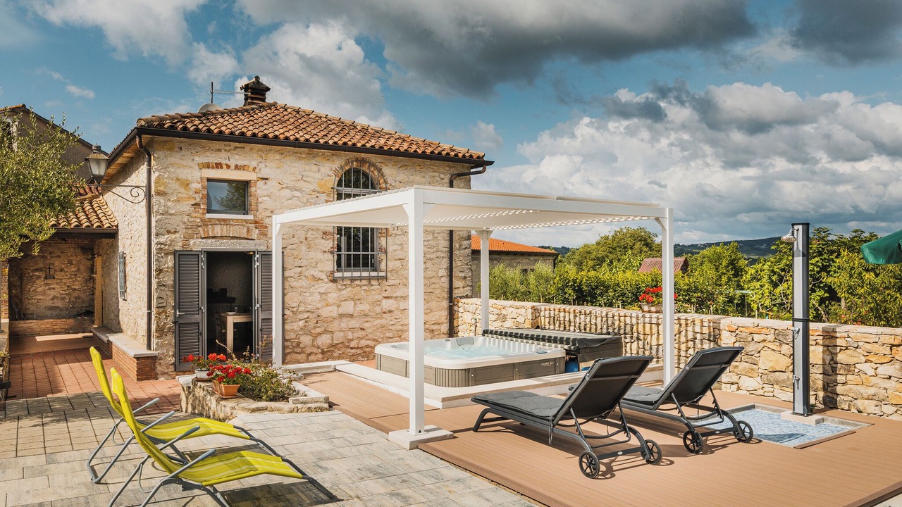 Photo of Patio Balcony in Nova Vas