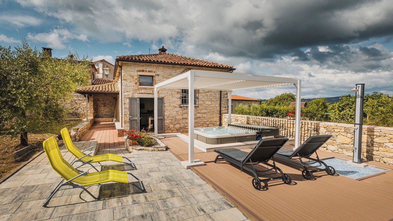 Photo of Patio Balcony in Nova Vas