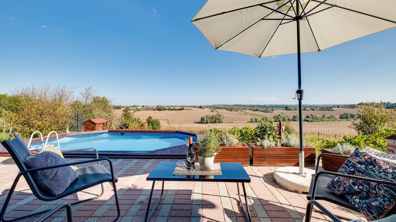 Photo of Outdoor in Kapela