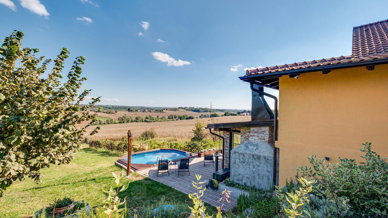 Photo of Outdoor in Kapela