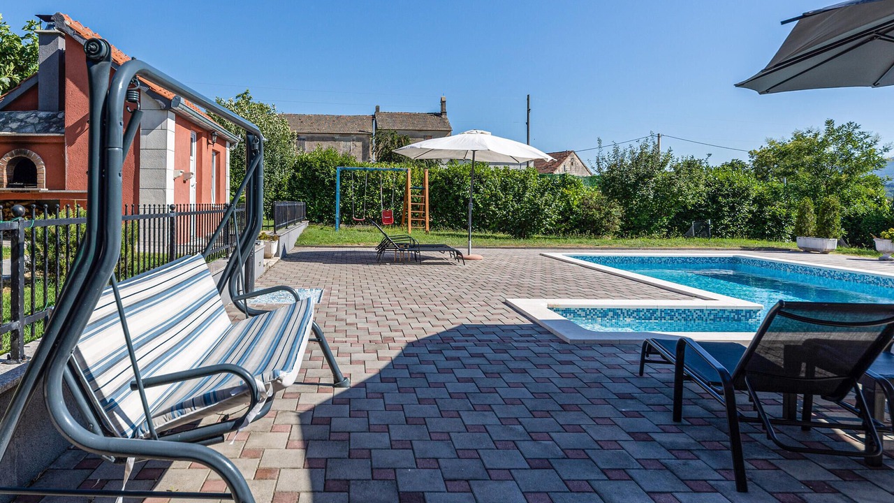 Photo of Outdoor in Citluk