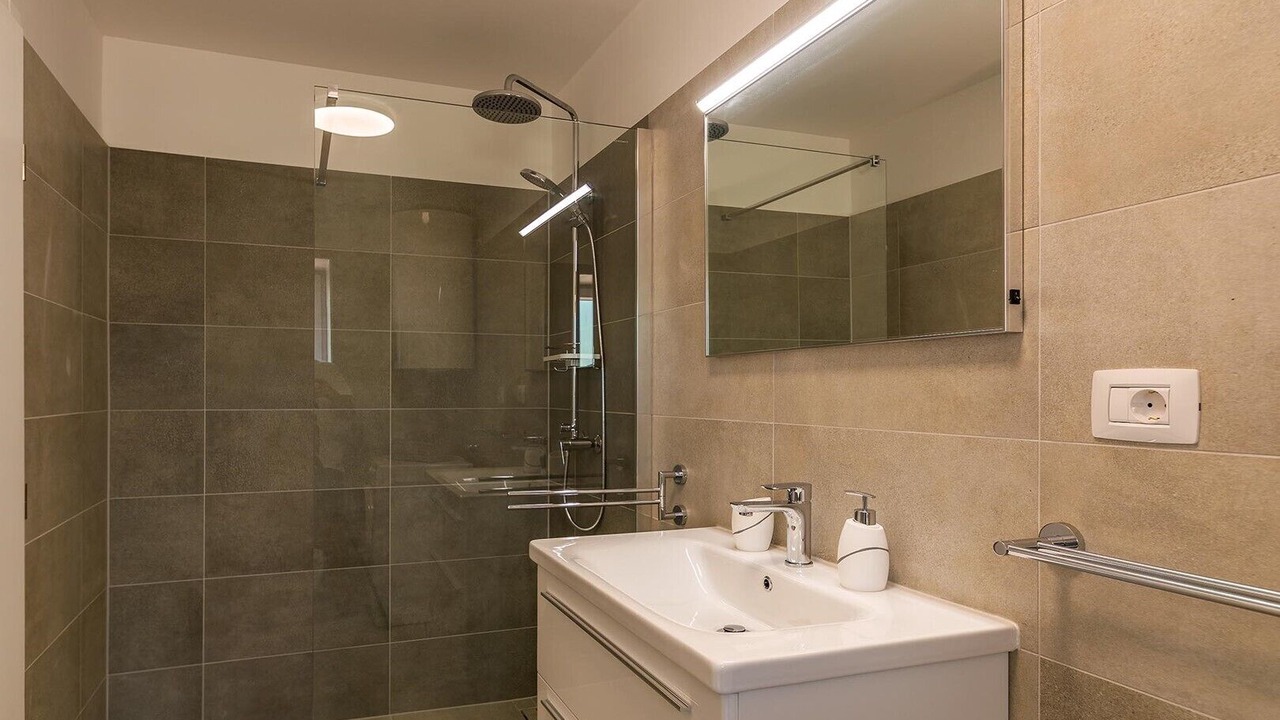Photo of Bathroom in Grandici