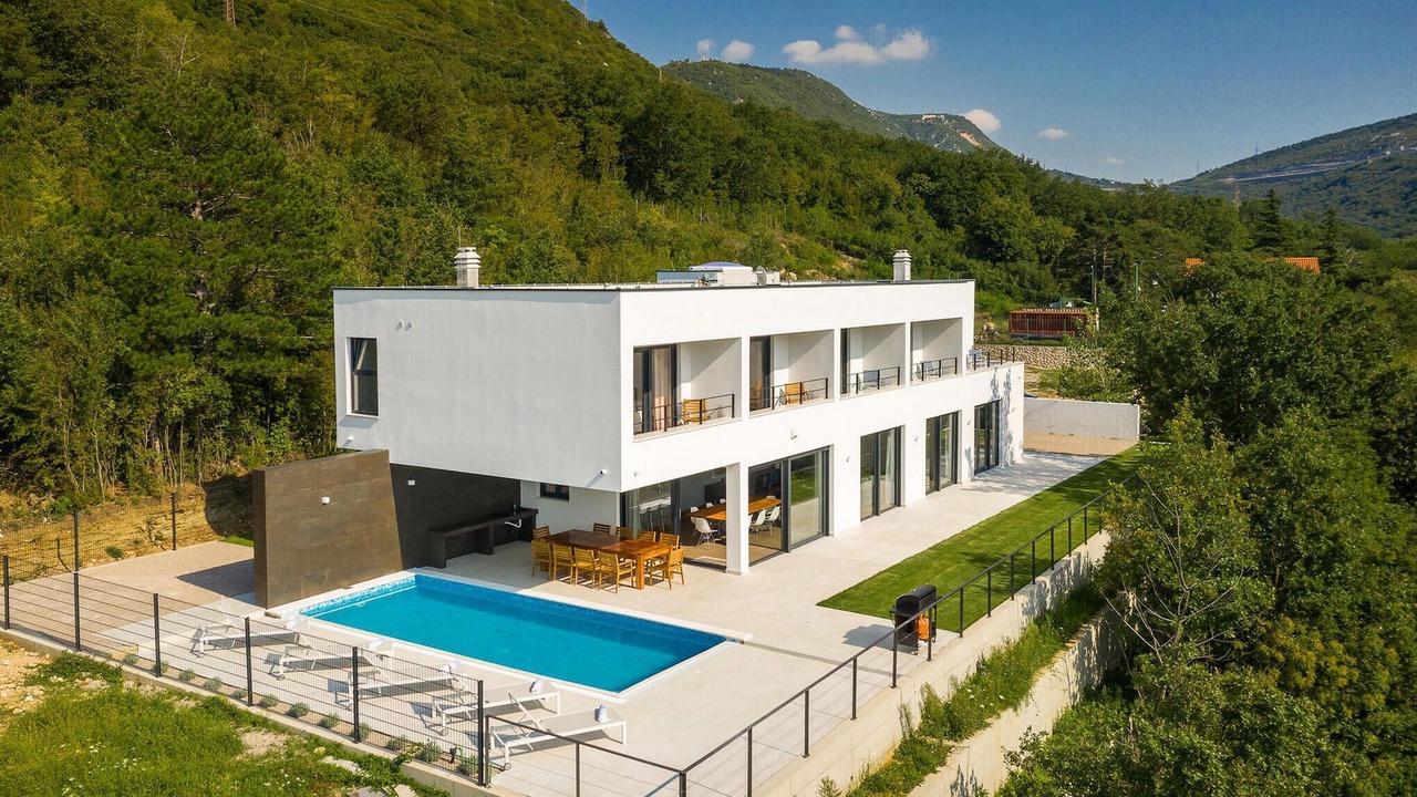 Photo of Outdoor in Bakarac