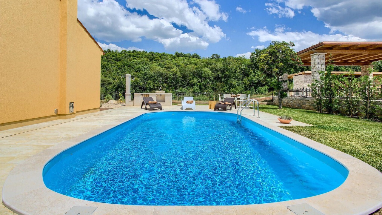 Photo of Outdoor in Vardica
