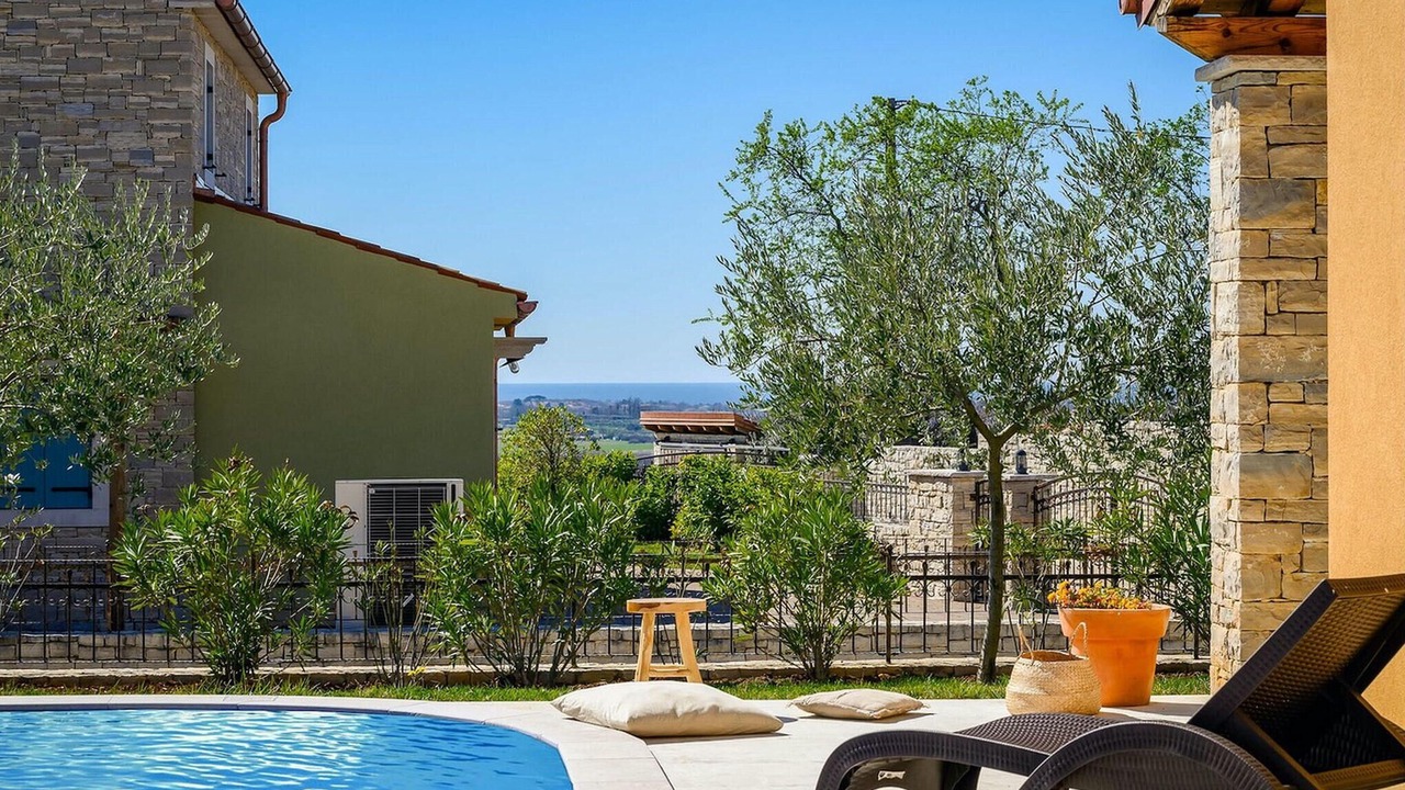 Photo of Outdoor in Vardica