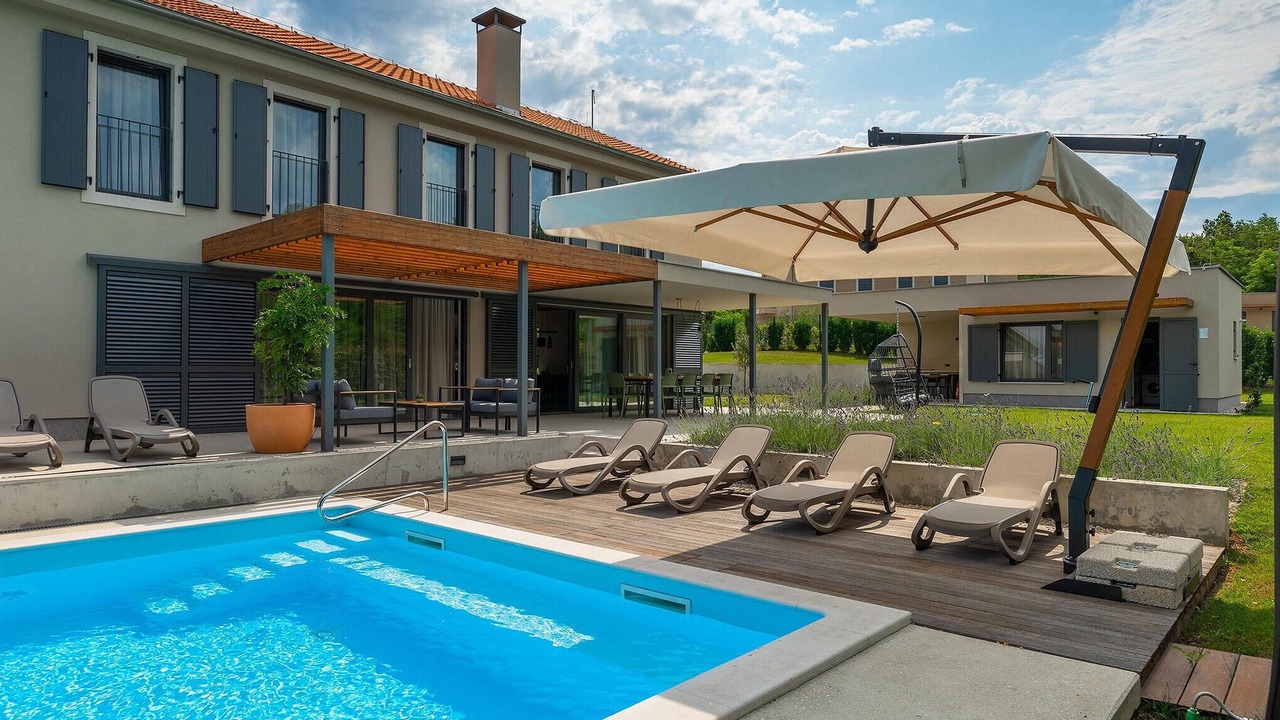 Photo of Outdoor in Lasici