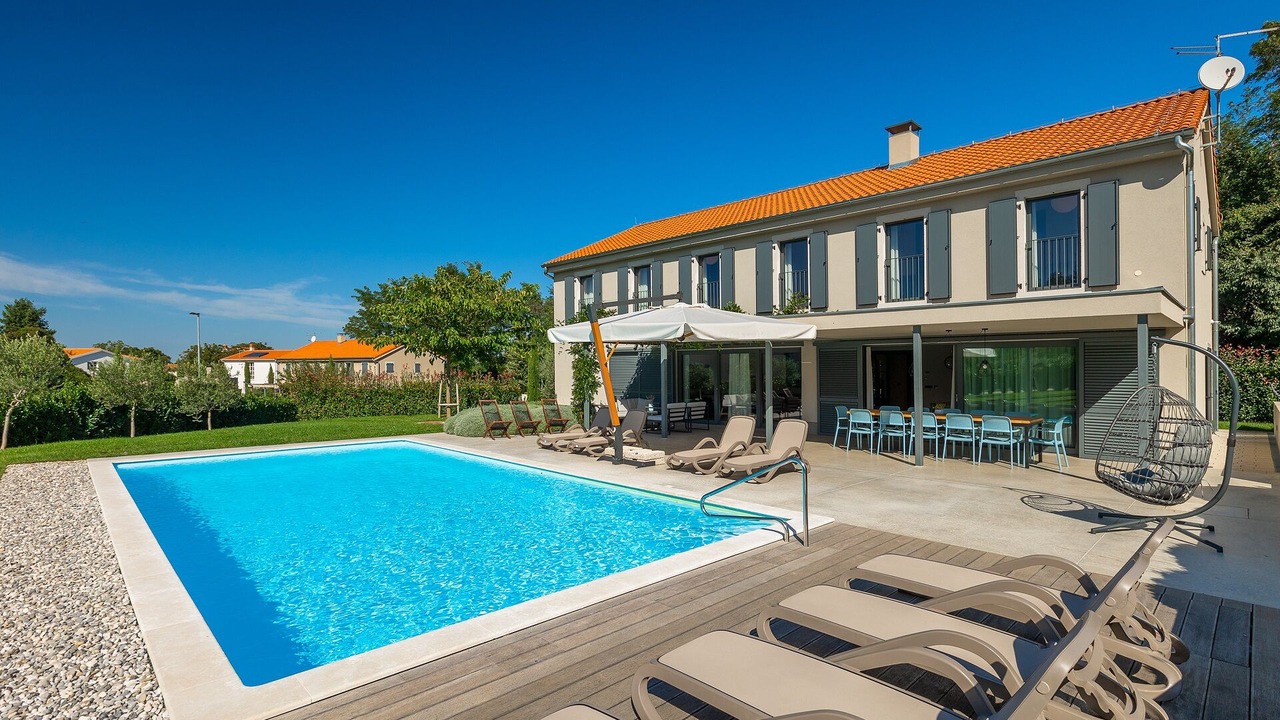 Photo of Outdoor in Lasici