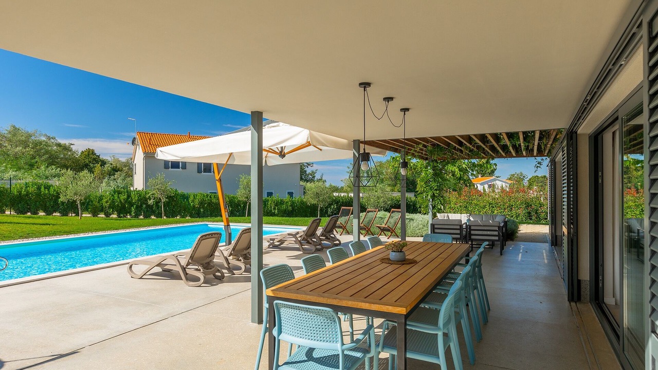 Photo of Outdoor in Lasici