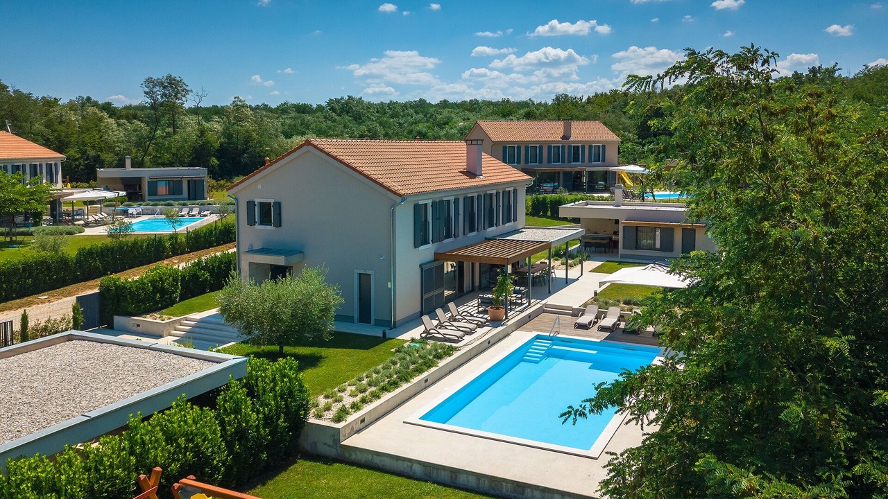 Photo of Outdoor in Lasici