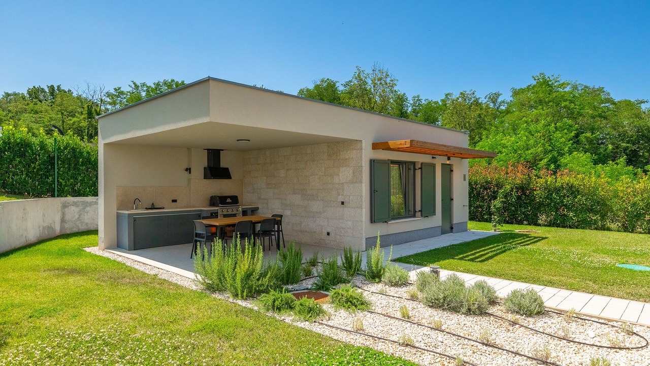 Photo of Outdoor in Lasici