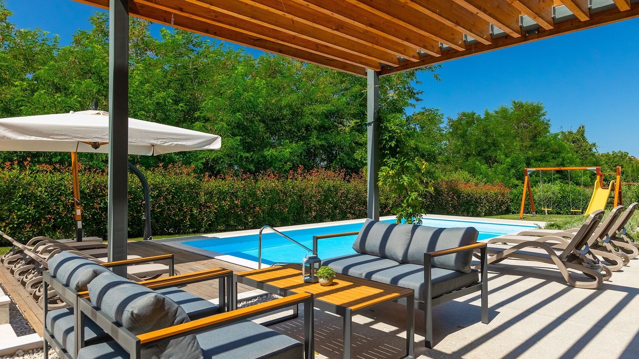 Photo of Outdoor in Lasici