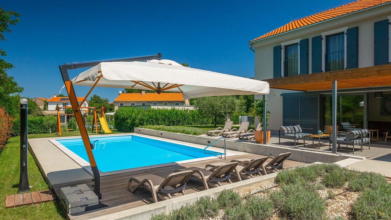 Photo of Outdoor in Lasici