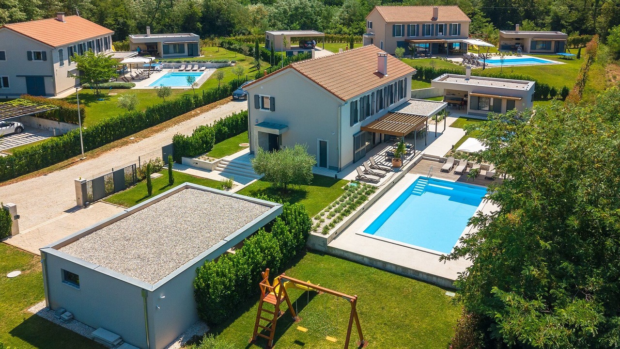 Photo of Outdoor in Lasici