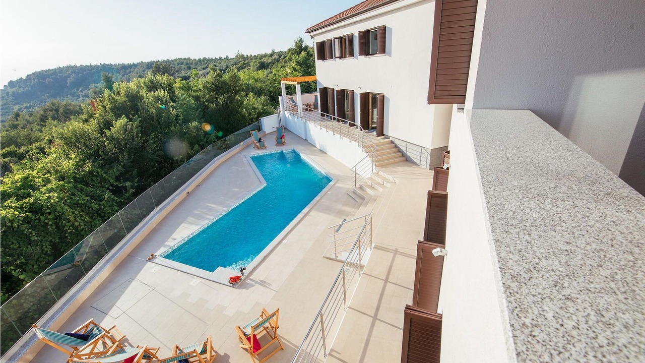 Photo of Outdoor in Rtina
