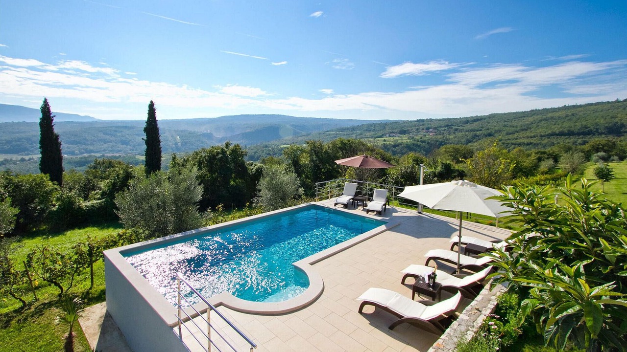 Photo of Outdoor in Pican