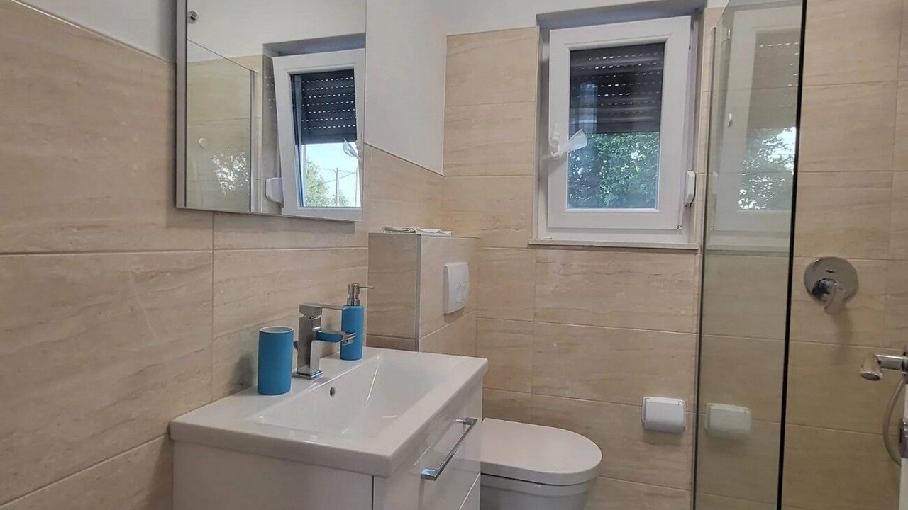 Photo of Bathroom in Gabonjin