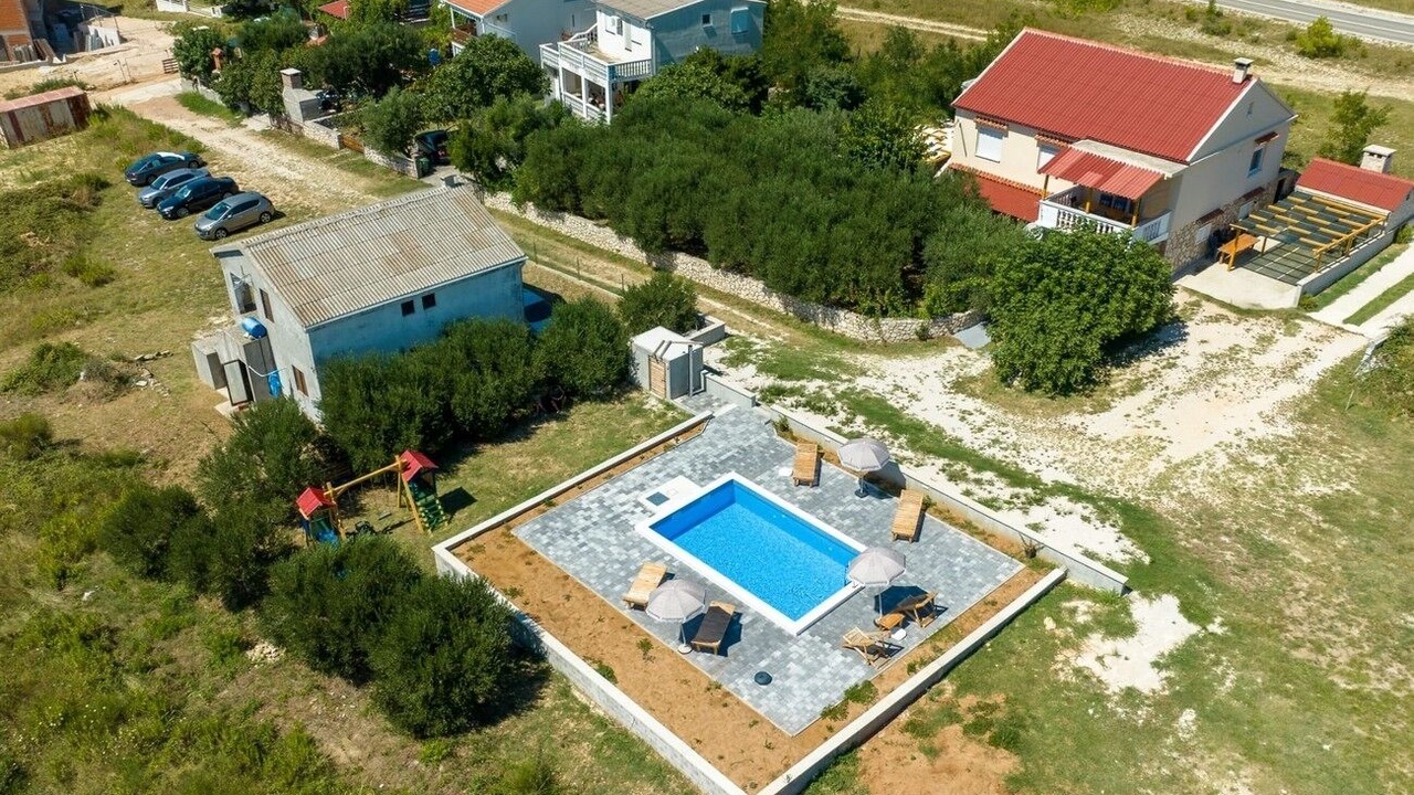 Photo of Outdoor in Rtina