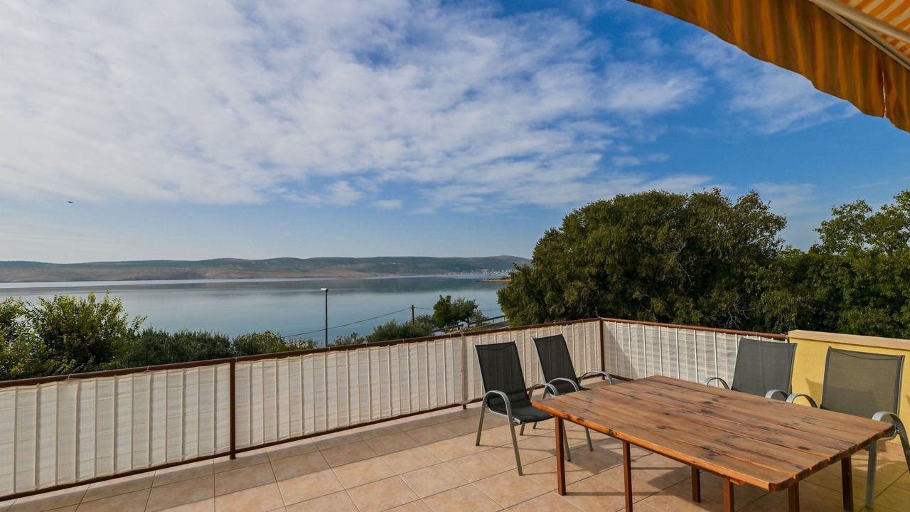 Photo of Outdoor in Seline