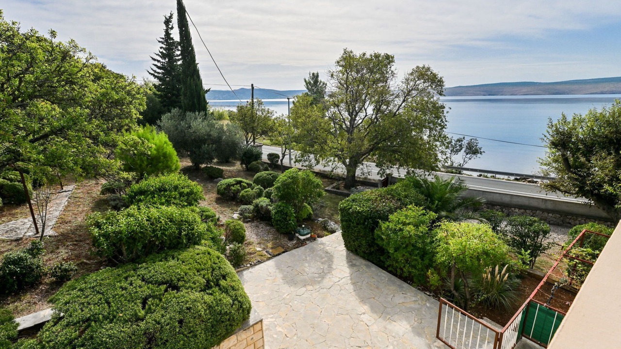 Photo of Outdoor in Seline