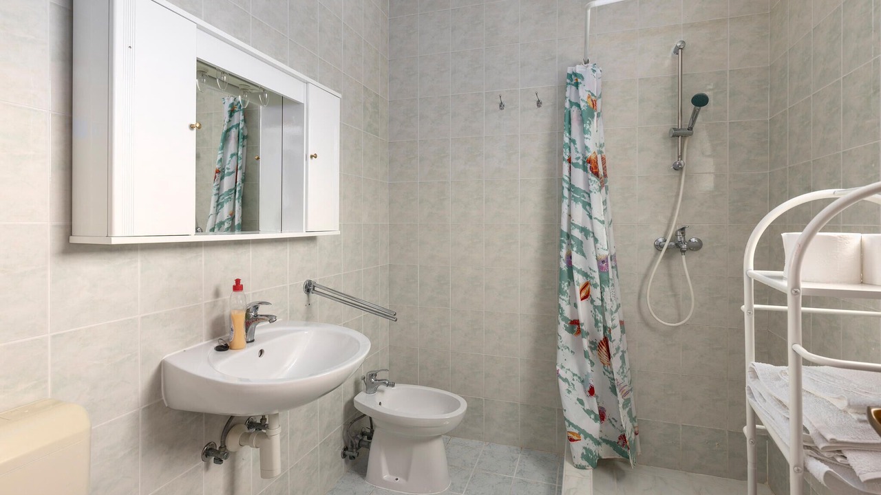 Photo of Bathroom in Omisalj