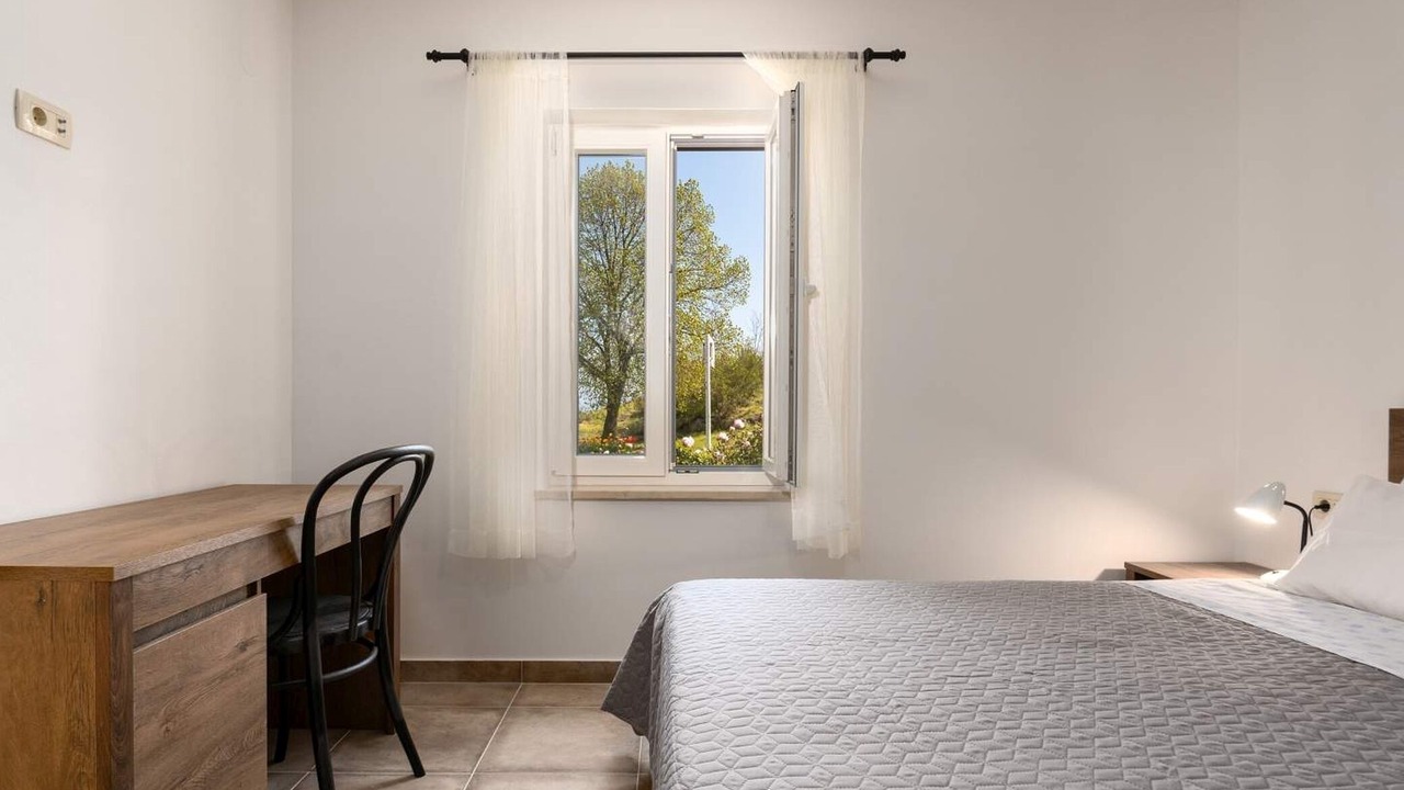Photo of Bedroom in Sveta Jelena
