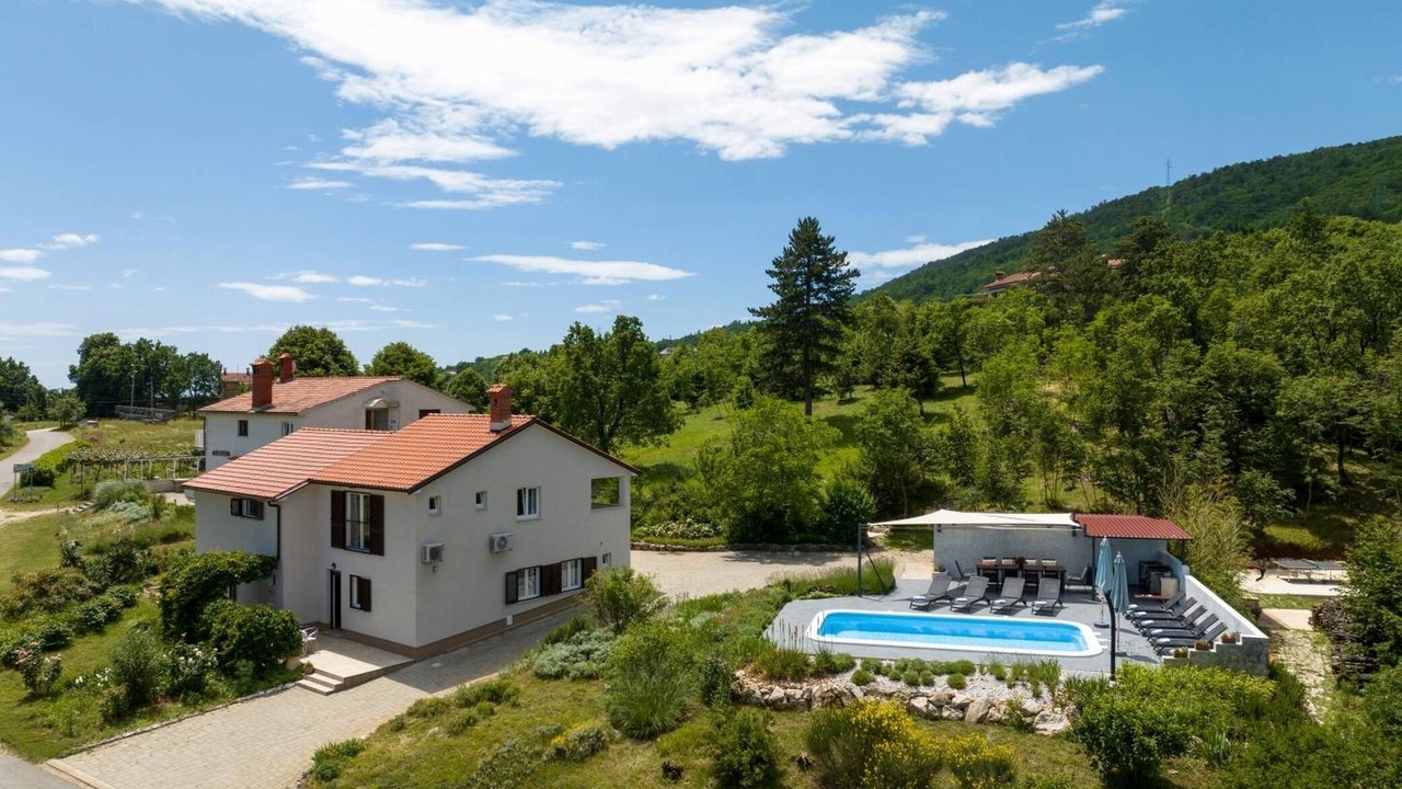 Photo of Outdoor in Sveta Jelena
