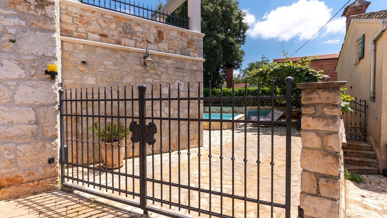 Photo of Outdoor in Rosini