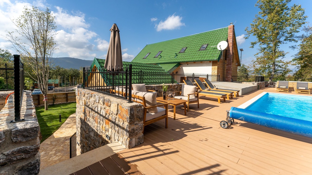 Photo of Outdoor in Gracac