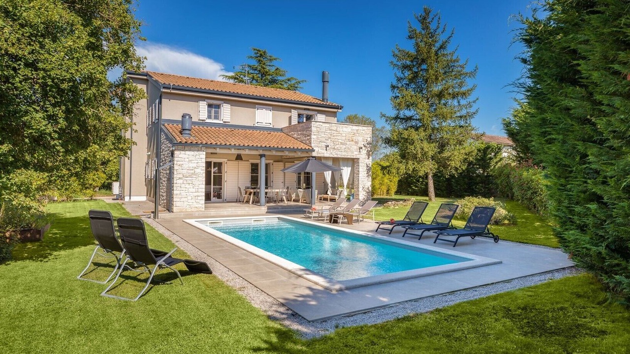 Photo of Outdoor in Zminj