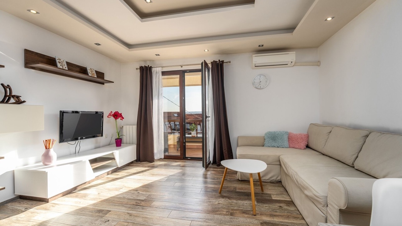 Photo of Livingroom in Brsec