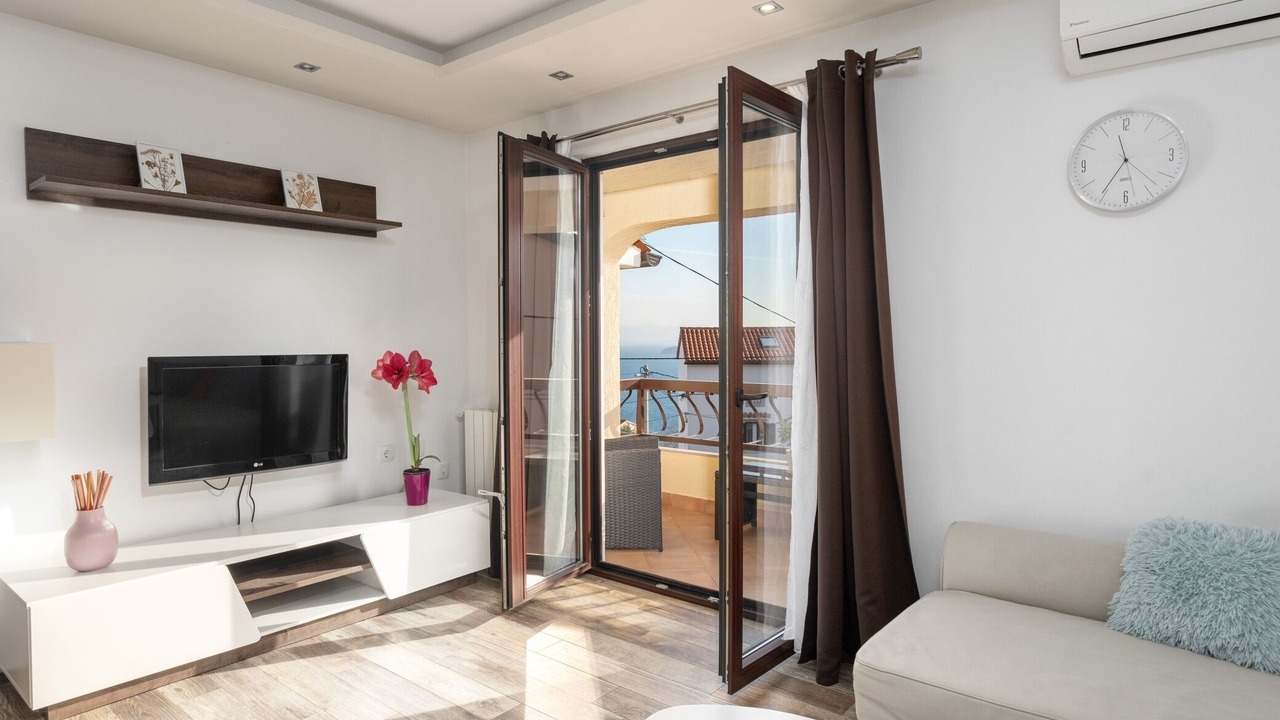 Photo of Livingroom in Brsec