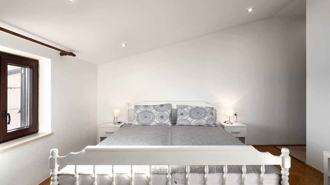Photo of Bedroom in Brsec