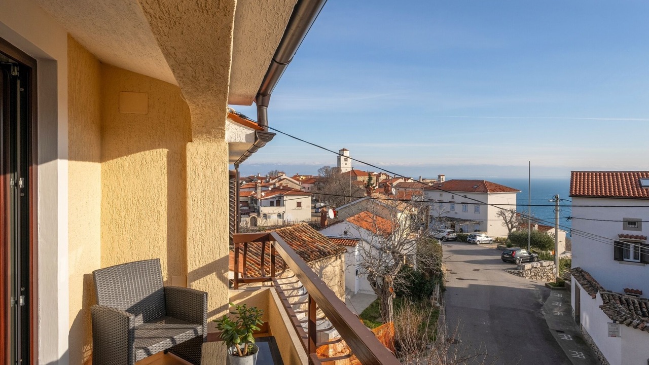 Photo of Outdoor in Brsec