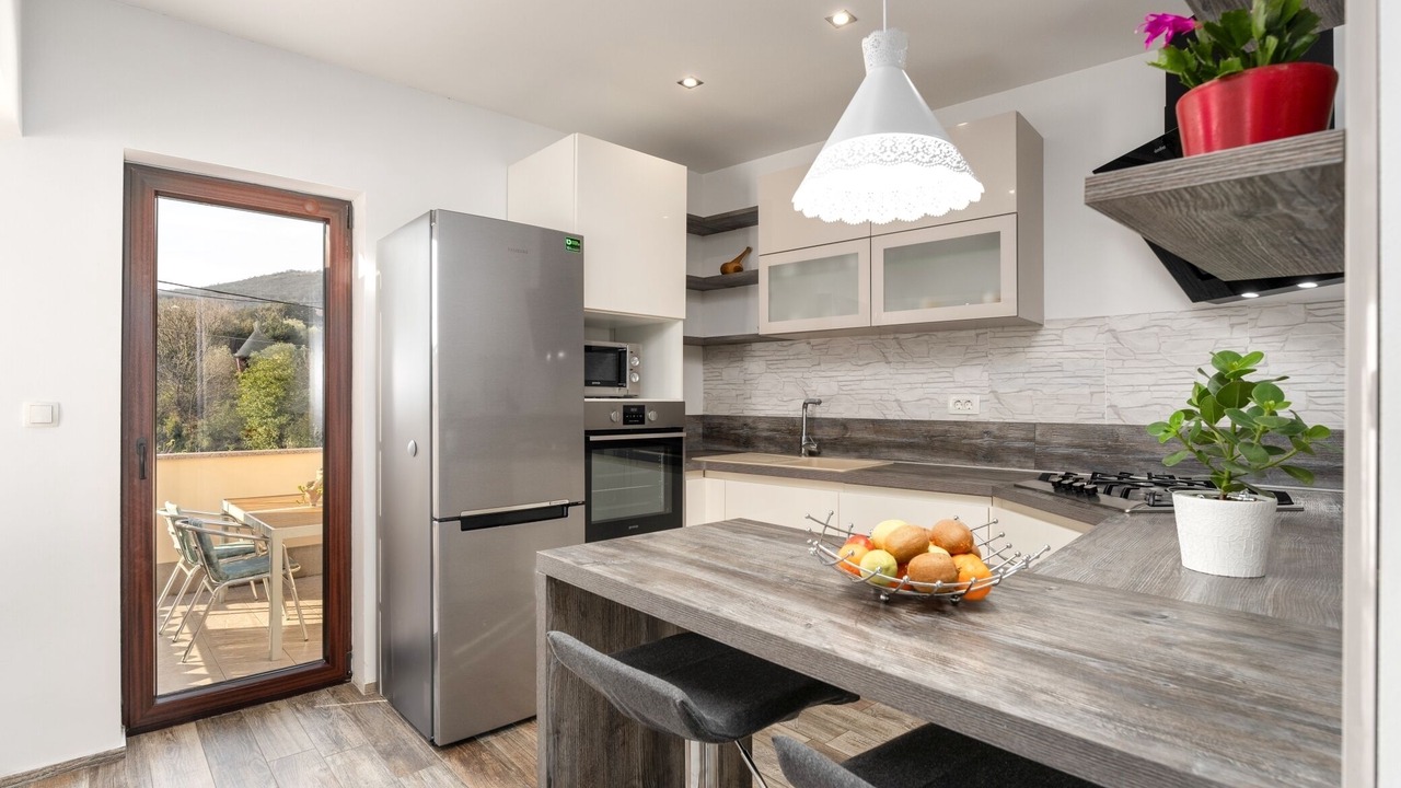 Photo of Kitchen in Brsec